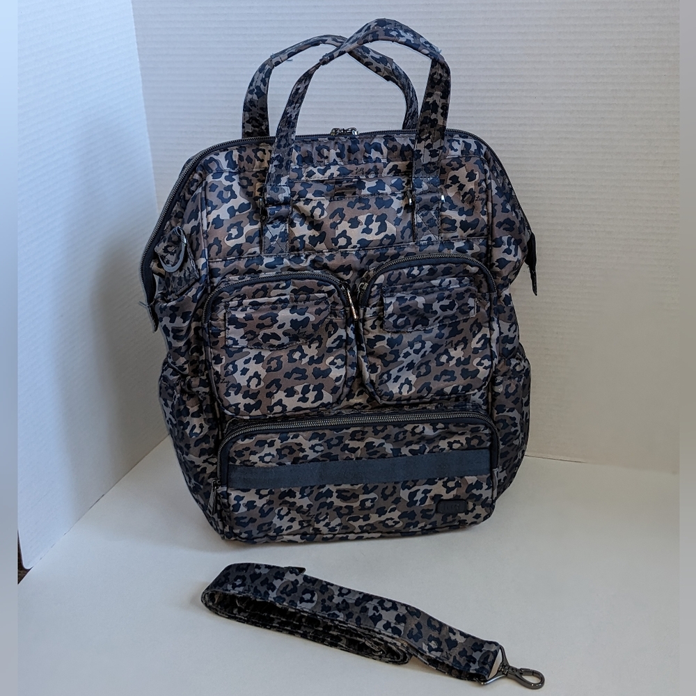 Lug Via 2 Convertible Tote Bag - Leopard Navy, EUC 🚨(RARE, DISCONTINUED!)🚨